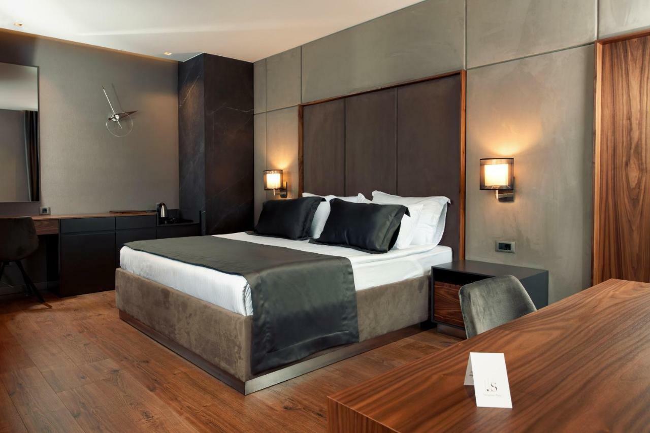 Seraphine Plaza 페야 외부 사진